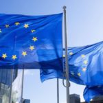 UE lança pacote de soberania tecnológica com Chips Act 2.0, CADA e estratégia open-source para reduzir dependência de EUA e China