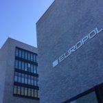 Microsoft e Europol derrubam infraestrutura de StealC, Amadey e SocGholish em operação que tirou 326 servidores do ar