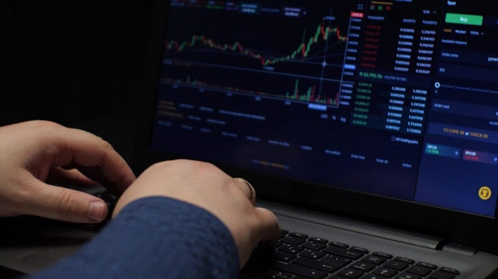 uniapp-scam-investment.jpg